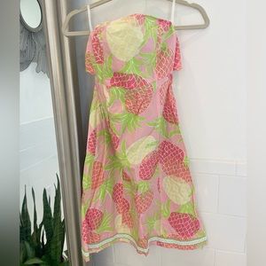 Lilly Pulitzer Dress size 2, runs large